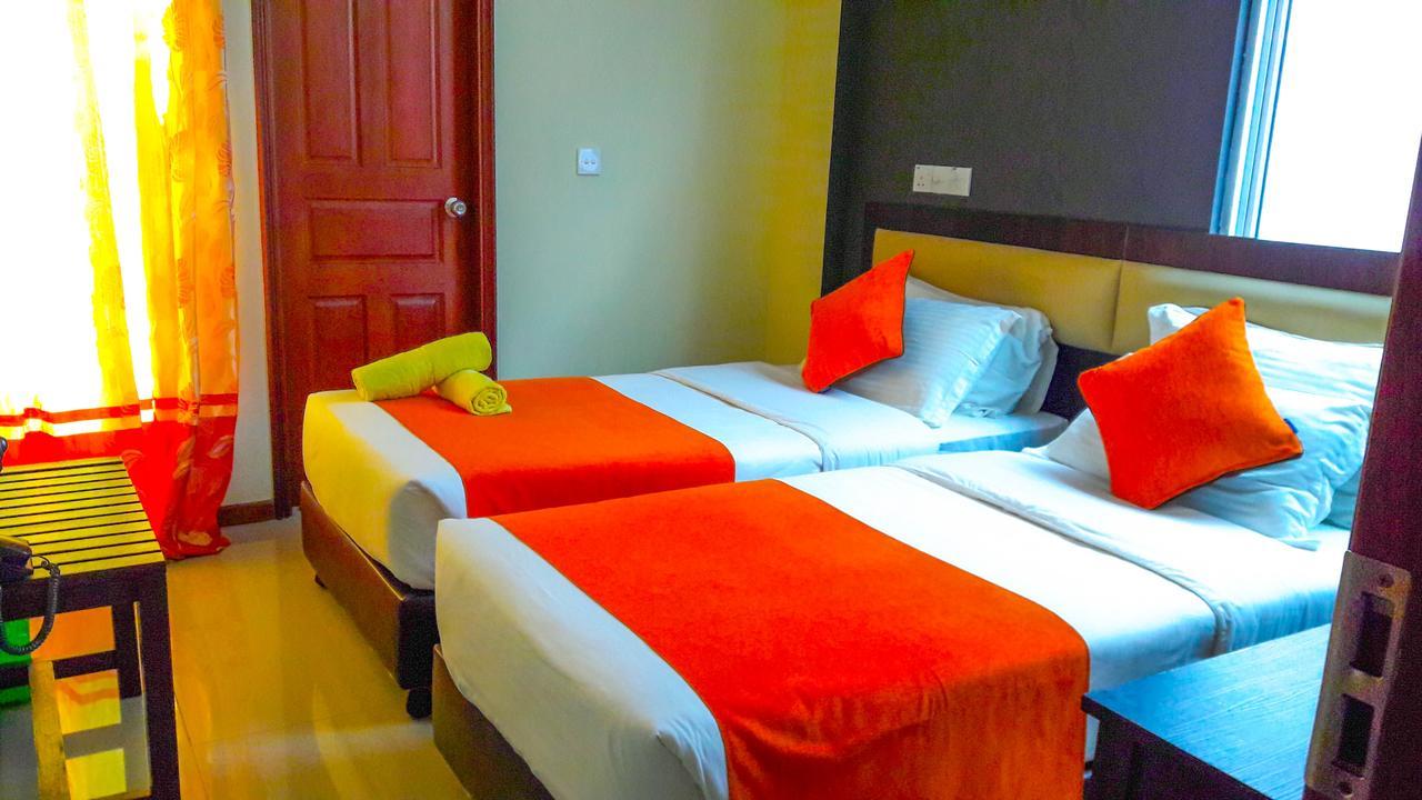 Seasunbeach Hotel Maldives Hulhumale Esterno foto