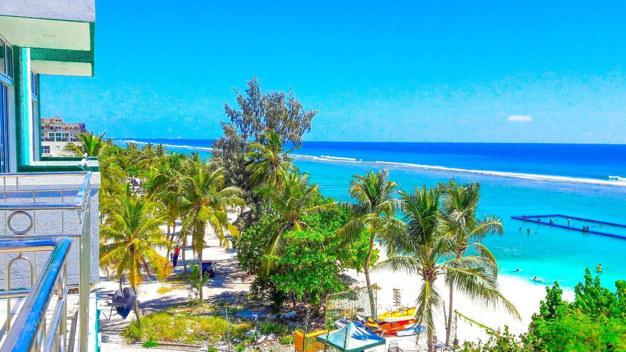 Seasunbeach Hotel Maldives Hulhumale Esterno foto