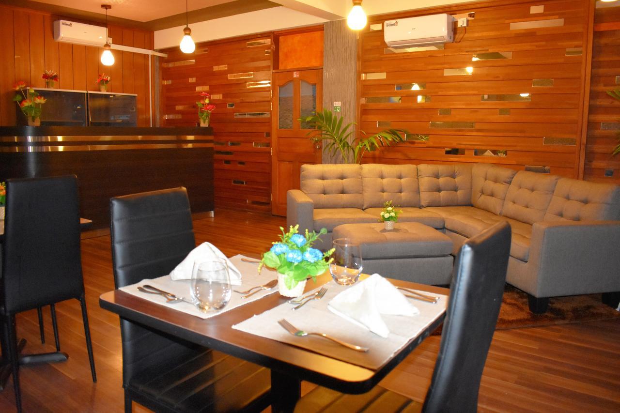 Seasunbeach Hotel Maldives Hulhumale Esterno foto