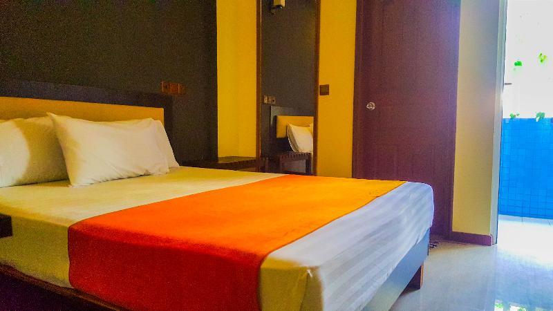 Seasunbeach Hotel Maldives Hulhumale Esterno foto