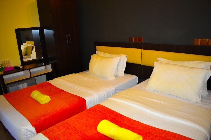 Seasunbeach Hotel Maldives Hulhumale Esterno foto