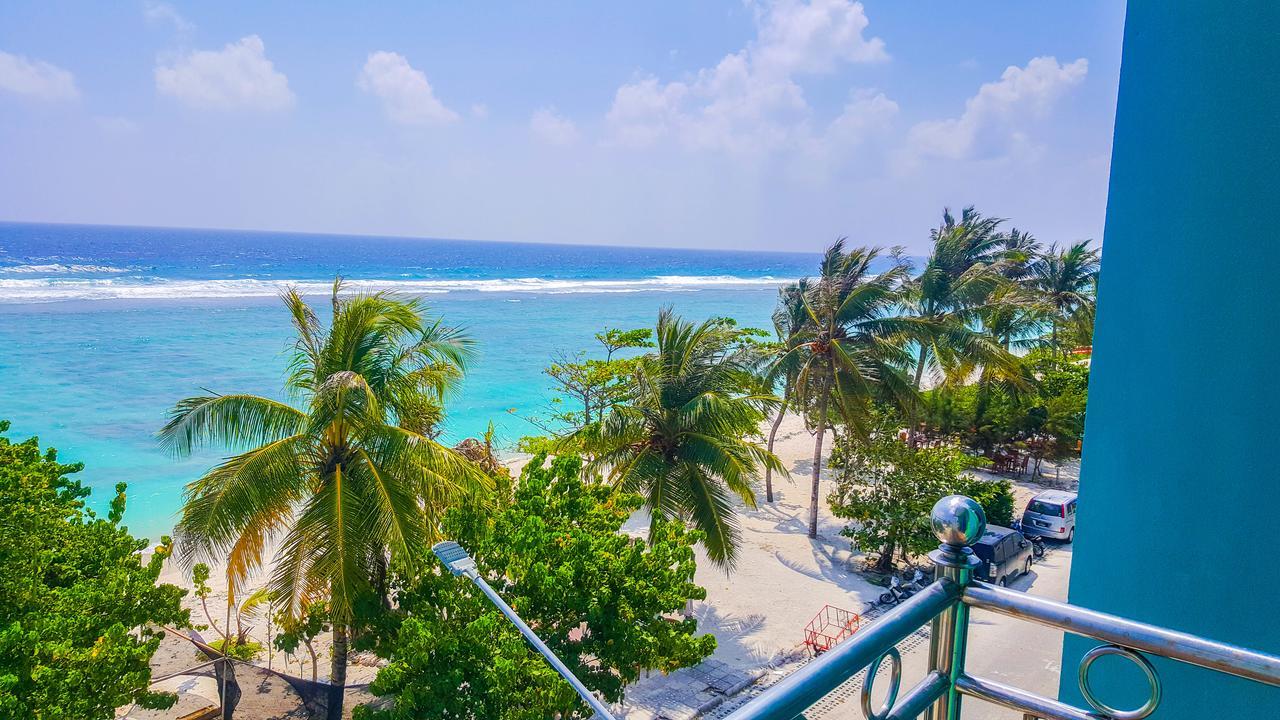 Seasunbeach Hotel Maldives Hulhumale Esterno foto