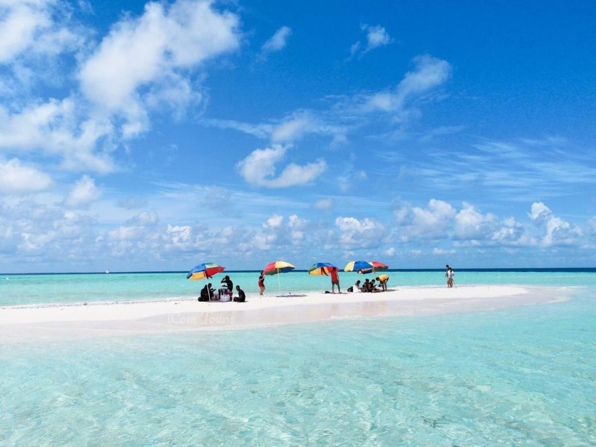 Seasunbeach Hotel Maldives Hulhumale Esterno foto
